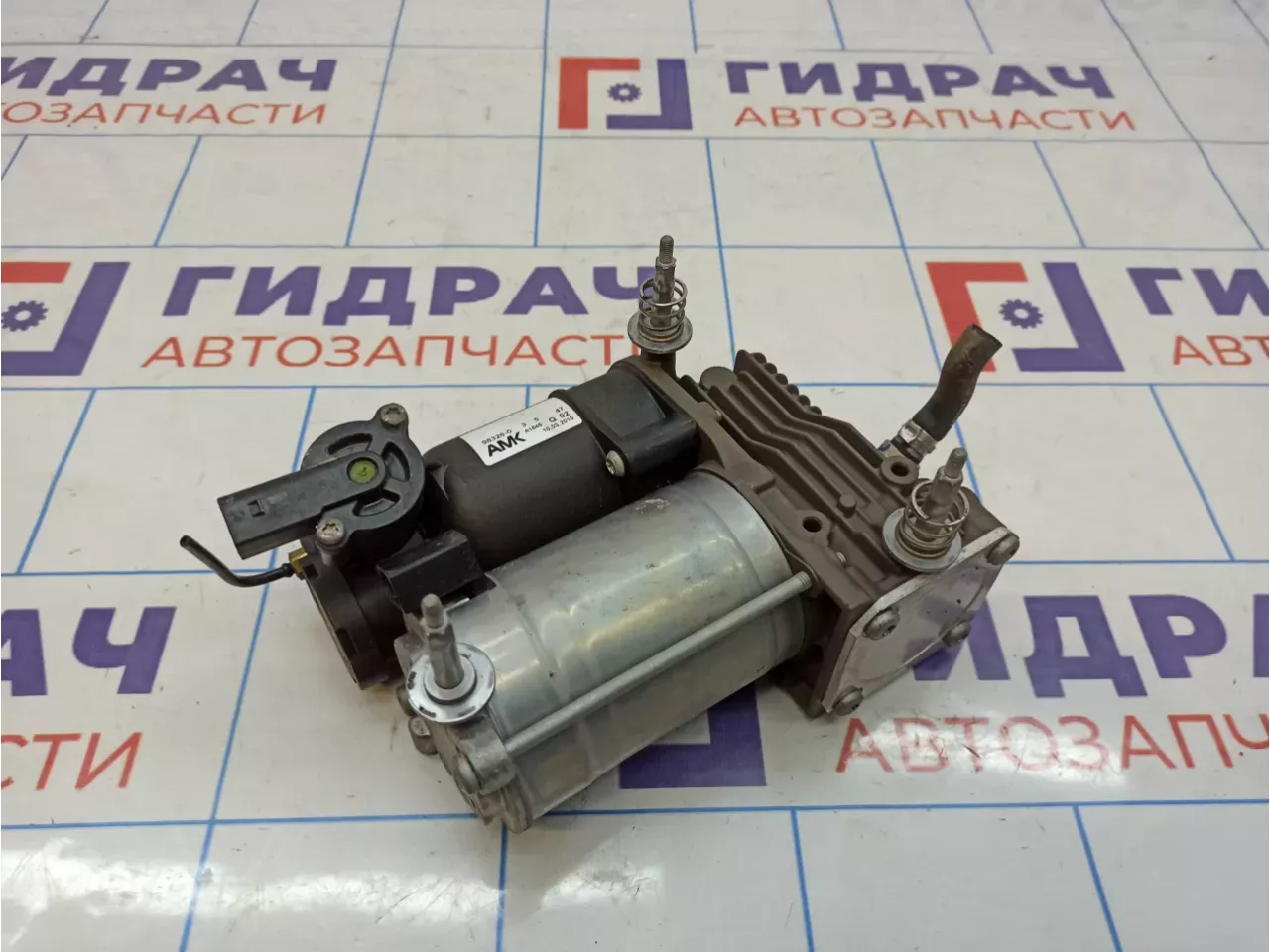 Насос регулировки подвески BMW X6 (E71) 37206859714